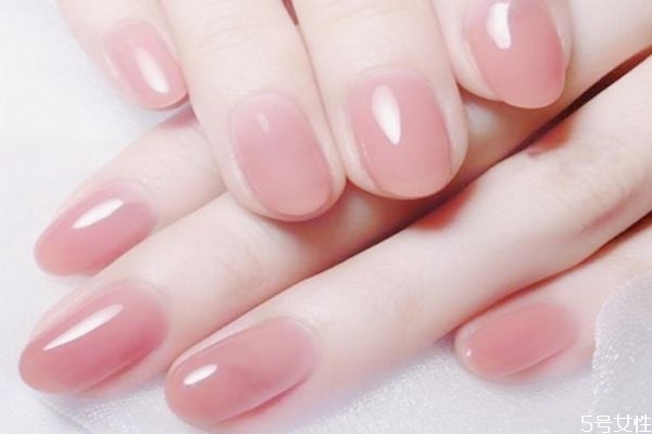 膠水粘的甲片怎么卸掉 假指甲怎么卸下來 膠水粘的甲片怎么卸掉 假指甲怎么卸下來