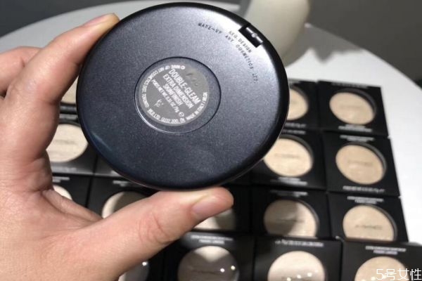 mac高光脫盤(pán)用什么粘 mac生姜高光碎了怎么辦