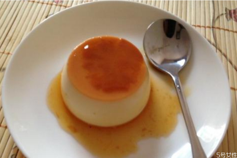 焦糖布丁需要烤箱嗎 簡(jiǎn)單焦糖布丁不用烤箱 焦糖布丁需要烤箱嗎 簡(jiǎn)單焦糖布丁不用烤箱