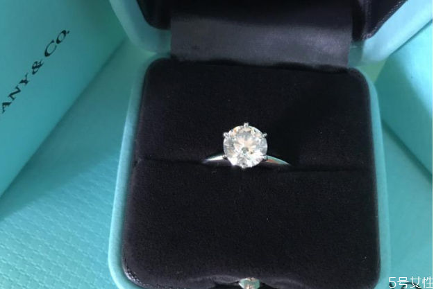 蒂芙尼六爪一克拉多少錢 蒂芙尼六爪鉆戒價(jià)格表 蒂芙尼六爪一克拉多少錢 蒂芙尼六爪鉆戒價(jià)格表