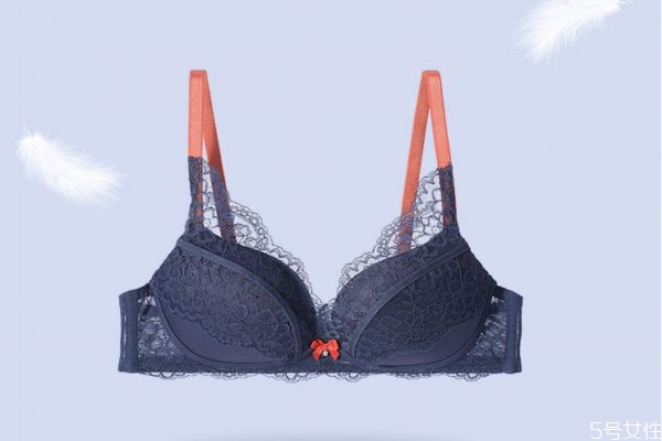 ?內(nèi)衣變形了還能繼續(xù)穿嗎 ?內(nèi)衣為什么會變形 ?內(nèi)衣變形了還能繼續(xù)穿嗎 ?內(nèi)衣為什么會變形