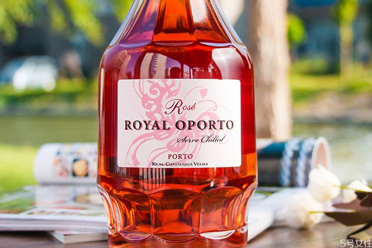 波特酒配什么 波特酒配什么食物 波特酒配什么 波特酒配什么食物