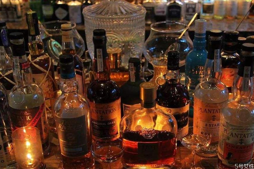 朗姆酒什么味道 朗姆酒好喝嗎 朗姆酒什么味道 朗姆酒好喝嗎