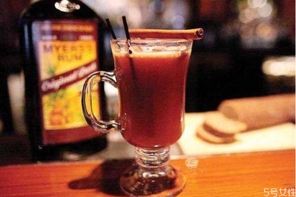 朗姆酒為什么是海盜酒 朗姆酒是什么酒多少度 朗姆酒為什么是海盜酒 朗姆酒是什么酒多少度