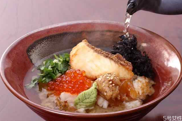 茶泡飯好吃嗎 茶泡飯配什么好吃 茶泡飯好吃嗎 茶泡飯配什么好吃