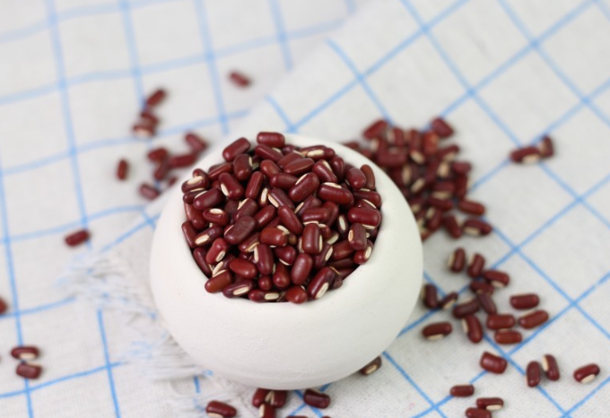 紅豆和赤小豆哪個(gè)補(bǔ)血效果比較好 紅豆和赤小豆誰(shuí)最補(bǔ)血