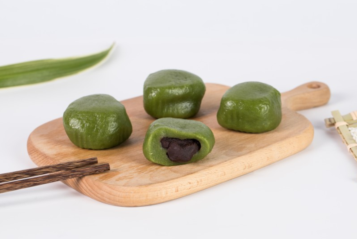 青團(tuán)變硬了可以吃嗎 青團(tuán)硬了怎么變軟 青團(tuán)變硬了可以吃嗎 青團(tuán)硬了怎么變軟