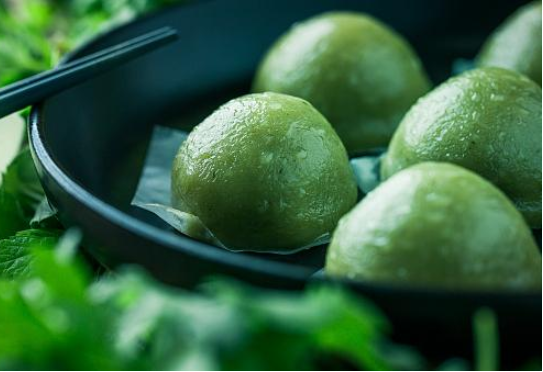 青團(tuán)蒸多長時間 青團(tuán)蒸幾分鐘能熟 青團(tuán)蒸多長時間 青團(tuán)蒸幾分鐘能熟