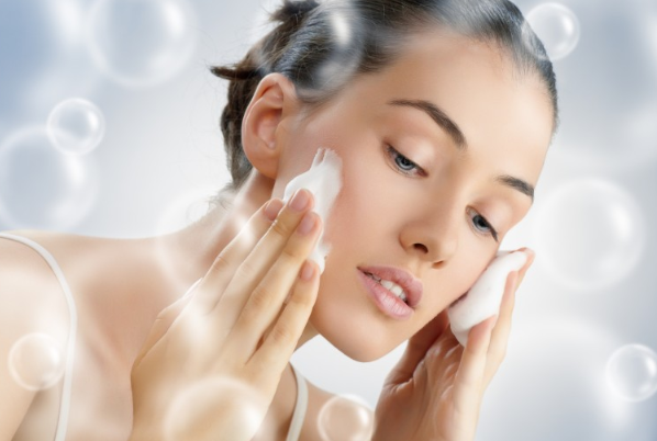 為什么一熬夜就長痘 熬夜就長痘痘是什么原因 為什么一熬夜就長痘 熬夜就長痘痘是什么原因