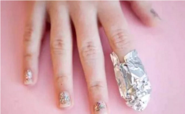 貼片甲的卸除方法 貼片甲怎么卸 貼片甲的卸除方法 貼片甲怎么卸