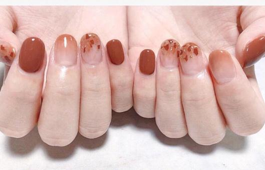 美甲能不能自己剪短 美甲怎么做才牢固不掉 美甲能不能自己剪短 美甲怎么做才牢固不掉