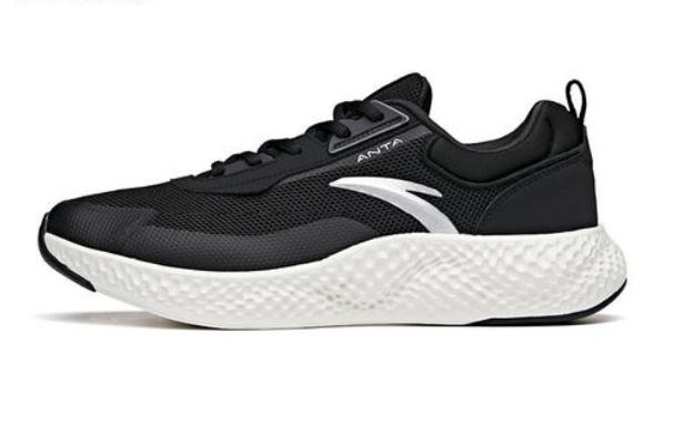 安踏運動鞋要買大一碼嗎 安踏運動鞋要買偏大的碼數(shù)嗎 安踏運動鞋要買大一碼嗎 安踏運動鞋要買偏大的碼數(shù)嗎