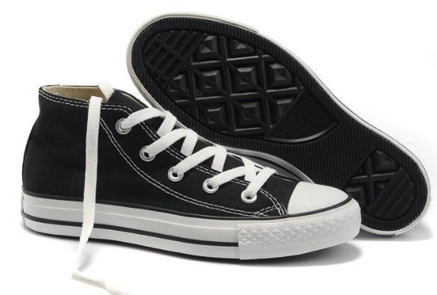 帆布鞋什么時(shí)候穿 帆布鞋什么季節(jié)穿 帆布鞋什么時(shí)候穿 帆布鞋什么季節(jié)穿