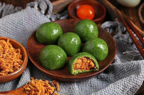 青團(tuán)凍硬了怎么辦 青團(tuán)凍硬了好吃嗎 青團(tuán)凍硬了怎么辦 青團(tuán)凍硬了好吃嗎