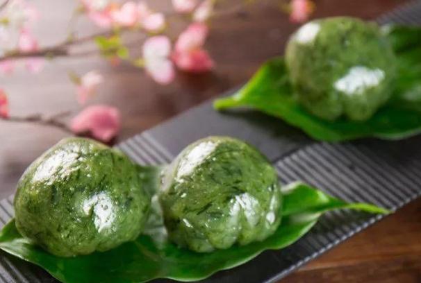 青團(tuán)怎么蒸才能不粘鍋 青團(tuán)怎么蒸不會(huì)塌 青團(tuán)怎么蒸才能不粘鍋 青團(tuán)怎么蒸不會(huì)塌