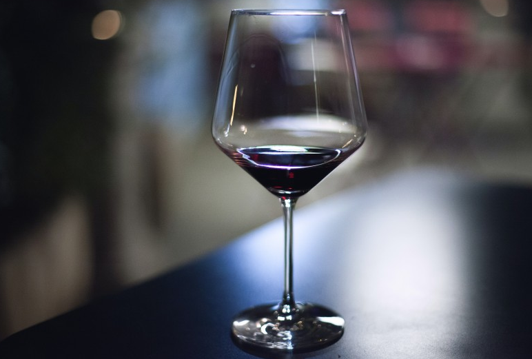 波爾多紅酒多少錢(qián)一瓶 波爾多紅酒價(jià)格表大全 波爾多紅酒多少錢(qián)一瓶 波爾多紅酒價(jià)格表大全