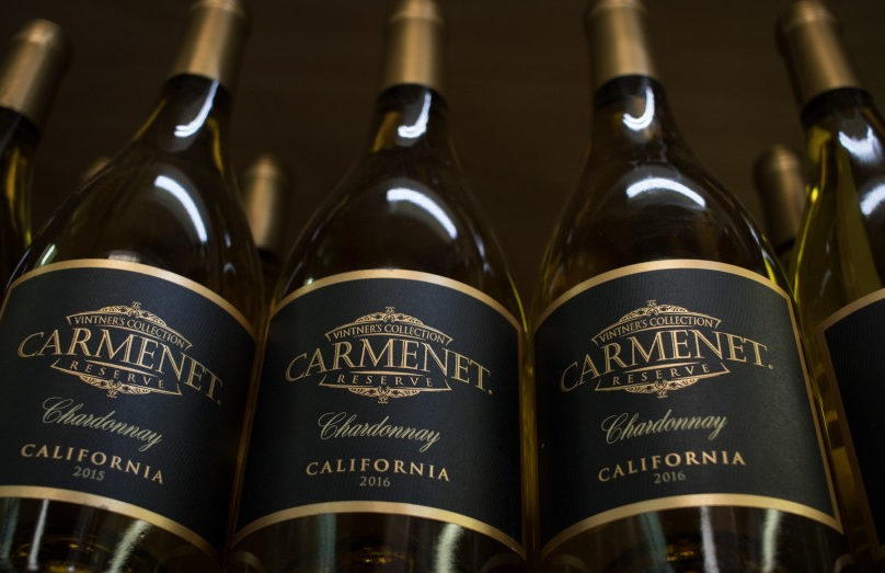 干紅葡萄酒的功效與作用 干紅葡萄酒和紅葡萄酒有什么區(qū)別 干紅葡萄酒的功效與作用 干紅葡萄酒和紅葡萄酒有什么區(qū)別