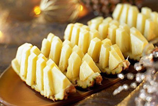 鳳梨要去芯嗎 鳳梨中間的硬心可以吃嗎 鳳梨要去芯嗎 鳳梨中間的硬心可以吃嗎