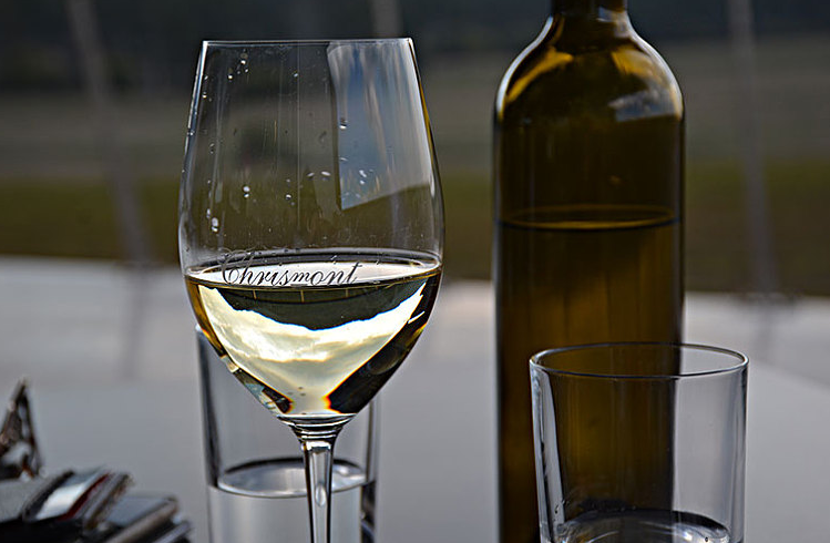 半干白葡萄酒是什么意思 半干白葡萄酒是甜的嗎 半干白葡萄酒是什么意思 半干白葡萄酒是甜的嗎