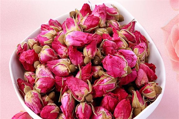 干玫瑰花保質(zhì)期 干玫瑰花怎么保存 干玫瑰花保質(zhì)期 干玫瑰花怎么保存