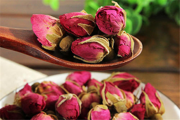 干玫瑰花保質(zhì)期 干玫瑰花怎么保存 干玫瑰花保質(zhì)期 干玫瑰花怎么保存