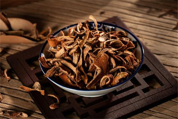 陳皮發(fā)霉還可以吃嗎 陳皮發(fā)霉了怎樣處理 陳皮發(fā)霉還可以吃嗎 陳皮發(fā)霉了怎樣處理