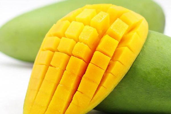 芒果有點(diǎn)生可以吃嗎 芒果有點(diǎn)生怎么催熟