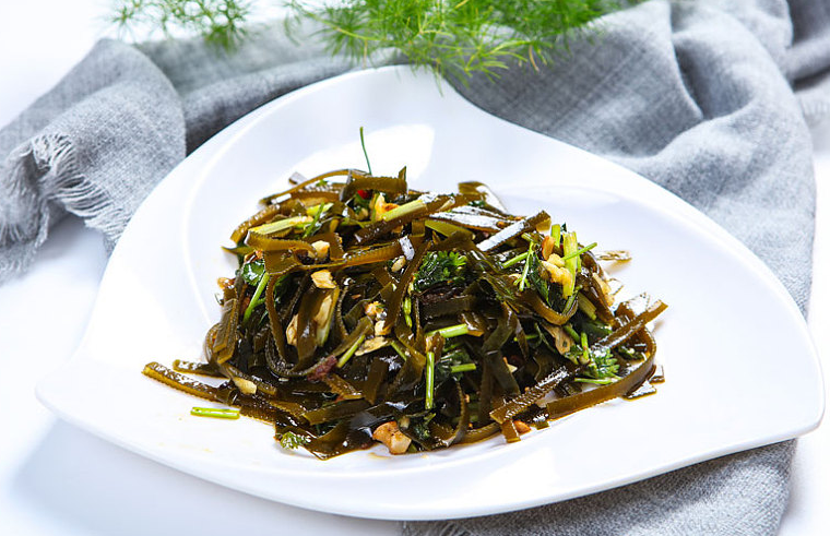 吃裙帶菜的好處和壞處 吃裙帶菜拉肚子是怎么回事