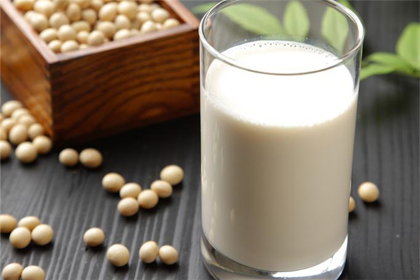 豆?jié){里含有雌激素嗎 豆?jié){含有雌激素多嗎 豆?jié){里含有雌激素嗎 豆?jié){含有雌激素多嗎