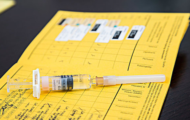 新冠疫苗打三針和兩針的區(qū)別 新冠疫苗打在哪個胳膊上 新冠疫苗打三針和兩針的區(qū)別 新冠疫苗打在哪個胳膊上