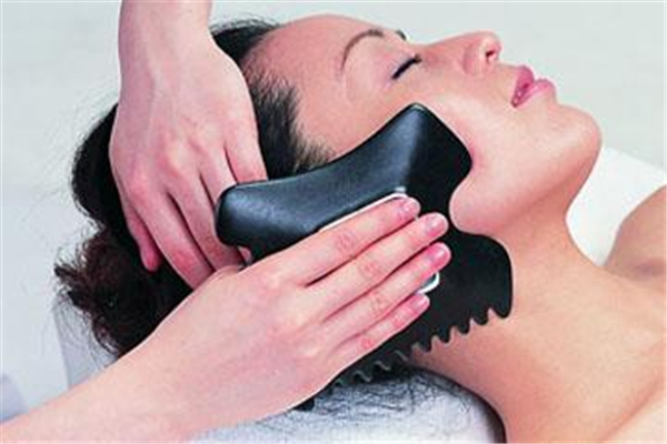 刮痧來(lái)月經(jīng)了怎么回事 刮痧來(lái)月經(jīng)能刮嗎