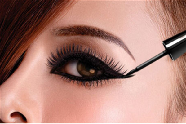 眼線怎么畫 眼線怎么畫才好看 眼線怎么畫 眼線怎么畫才好看
