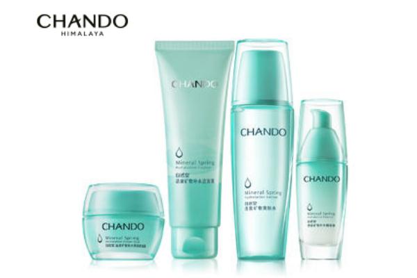 使用自然堂護(hù)膚品的正確步驟 自然堂的護(hù)膚品價(jià)格 使用自然堂護(hù)膚品的正確步驟 自然堂的護(hù)膚品價(jià)格