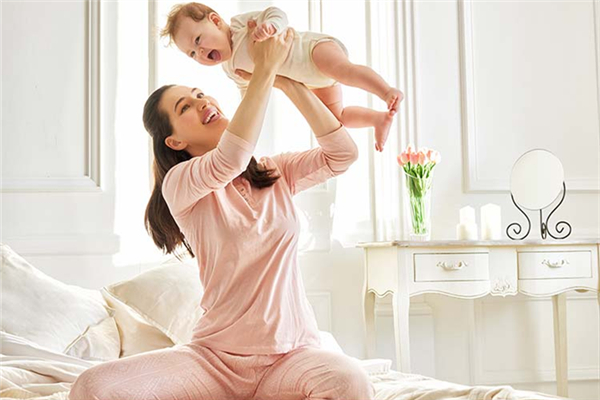 分娩時寶寶也在用力嗎 分娩時寶寶在干嘛 分娩時寶寶也在用力嗎 分娩時寶寶在干嘛