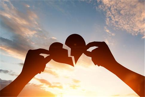 分手后還能做朋友嗎 分手后還能做朋友代表著什么 分手后還能做朋友嗎 分手后還能做朋友代表著什么