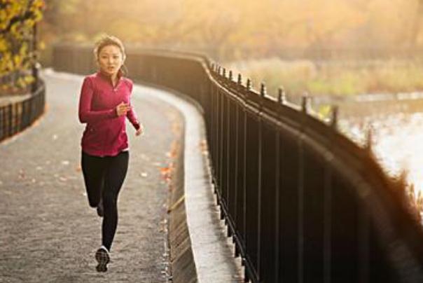 跑步后膝蓋疼痛是怎么回事 跑步后膝蓋疼怎么恢復(fù)方法 跑步后膝蓋疼痛是怎么回事 跑步后膝蓋疼怎么恢復(fù)方法