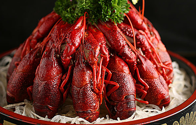 小龍蝦蝦頭的黃能吃嗎 小龍蝦蝦頭里面黃黃的是什么 小龍蝦蝦頭的黃能吃嗎 小龍蝦蝦頭里面黃黃的是什么