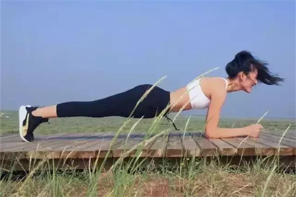 平板支撐做不了怎么辦 平板支撐做不了什么原因 平板支撐做不了怎么辦 平板支撐做不了什么原因