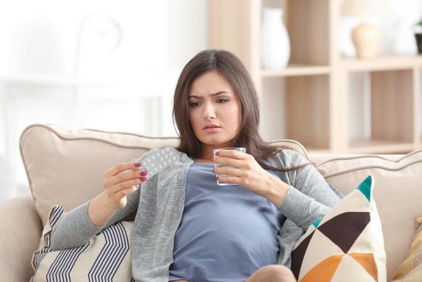 孕婦感冒的時(shí)候能吃燕窩嗎 孕婦感冒的時(shí)候可以吃鈣片嗎 孕婦感冒的時(shí)候能吃燕窩嗎 孕婦感冒的時(shí)候可以吃鈣片嗎