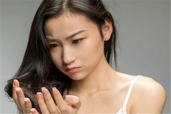 接頭發(fā)是先接還是先染 接頭發(fā)要多少錢