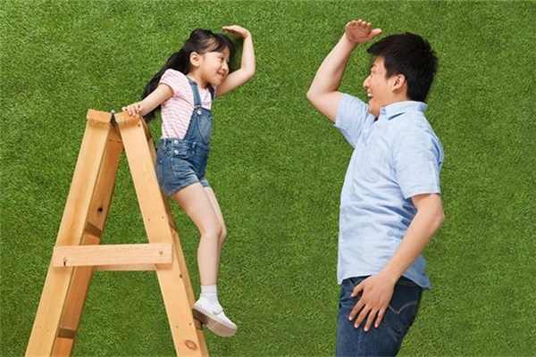 孩子什么時(shí)候長個(gè)子最快 孩子長個(gè)子吃什么好 孩子什么時(shí)候長個(gè)子最快 孩子長個(gè)子吃什么好