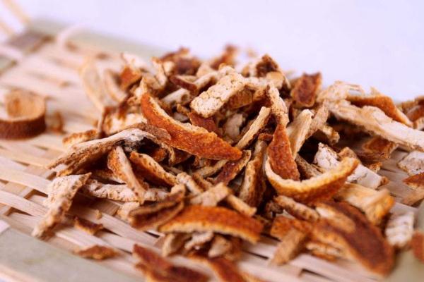 陳皮怎么泡水喝 陳皮為什么有黑的有黃的 陳皮怎么泡水喝 陳皮為什么有黑的有黃的