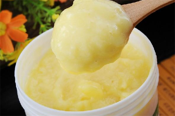 蜂王漿可以補充雌激素嗎 蜂王漿的正確使用方法