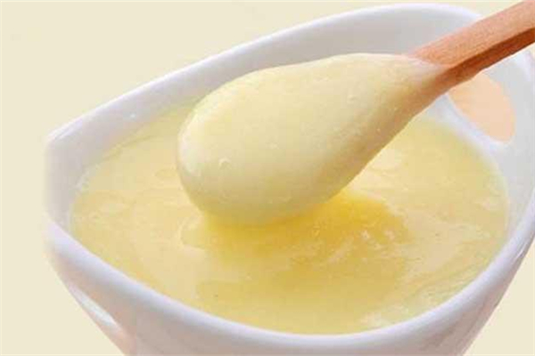 蜂王漿可以美容養(yǎng)顏嗎 蜂王漿怎么美容好 蜂王漿可以美容養(yǎng)顏嗎 蜂王漿怎么美容好