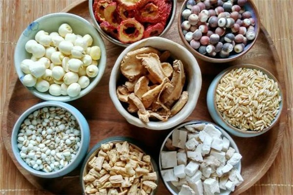 夏季要祛濕嗎 夏季除濕用什么方法最有效 夏季要祛濕嗎 夏季除濕用什么方法最有效