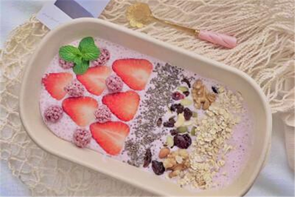 代餐奶昔對(duì)身體有影響嗎 代餐奶昔有營(yíng)養(yǎng)嗎 代餐奶昔對(duì)身體有影響嗎 代餐奶昔有營(yíng)養(yǎng)嗎