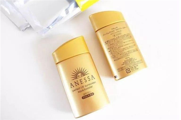 安耐曬的涂抹順序 安耐曬正確的使用方法 安耐曬的涂抹順序 安耐曬正確的使用方法