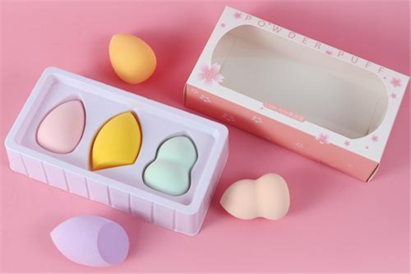 美妝蛋吸粉是什么原因 美妝蛋吸粉是什么樣的 美妝蛋吸粉是什么原因 美妝蛋吸粉是什么樣的