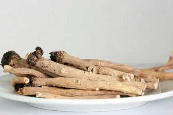 板藍(lán)根會(huì)引起嗜睡嗎 板藍(lán)根會(huì)過敏嗎