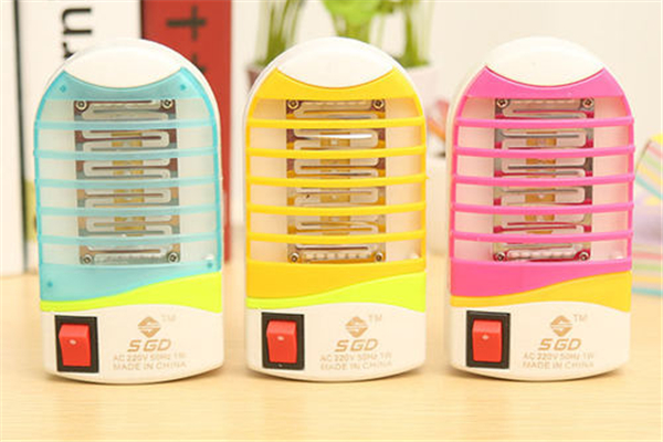 滅蚊燈可以開一整晚嗎 滅蚊燈可以開著睡覺嗎